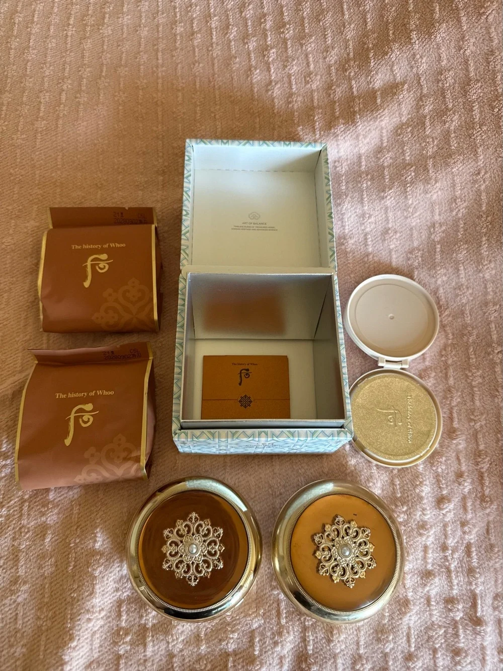 The Whoo Korean foundation set